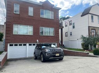 145 Centre Ave, Secaucus, NJ 07094