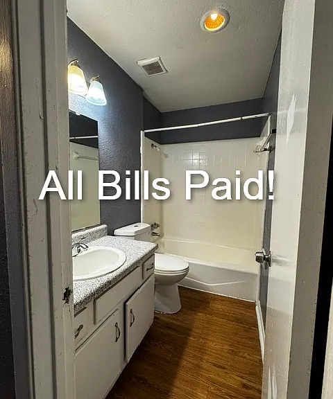 71st Street Apartment — Photo 12