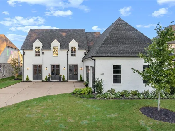 1358 Belfair Dr, Collierville, TN 38017