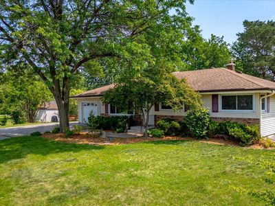 133 Martin Way, Vadnais Heights, MN, 55127