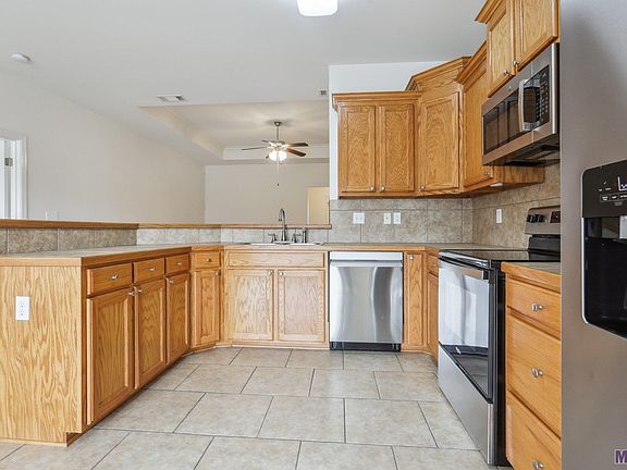 5th image of 40353 Coldwater Landing Ave