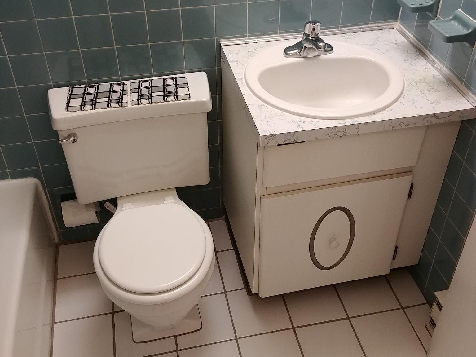 20 Newcastle Dr APT 3, Nashua, NH 03060 Zillow