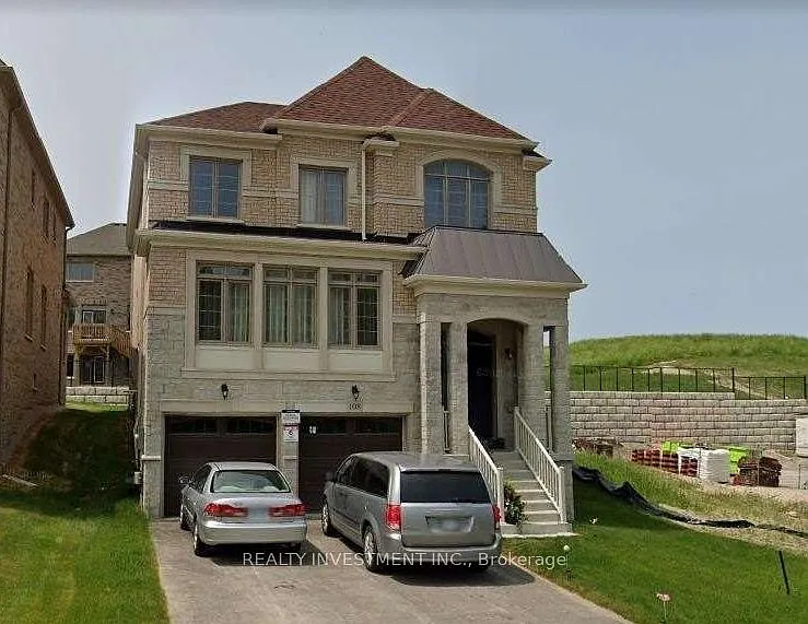 4 bed, $4,000 — Photo 1