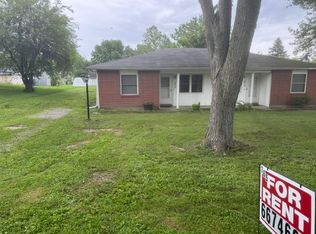 1051 S 2nd St #A, Upland, IN 46989