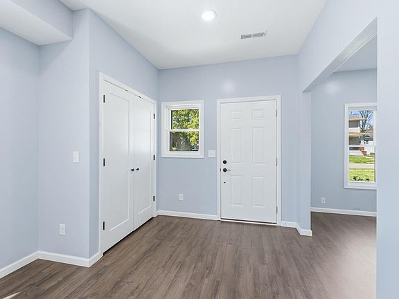 5th image of 3319 Euclid Ave