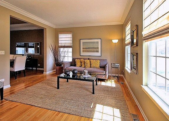 5th image of 288 Berkshire Ln
