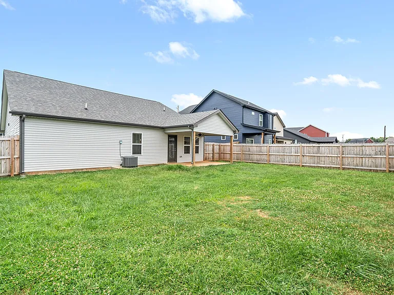 219 Clark Rd — Photo 32