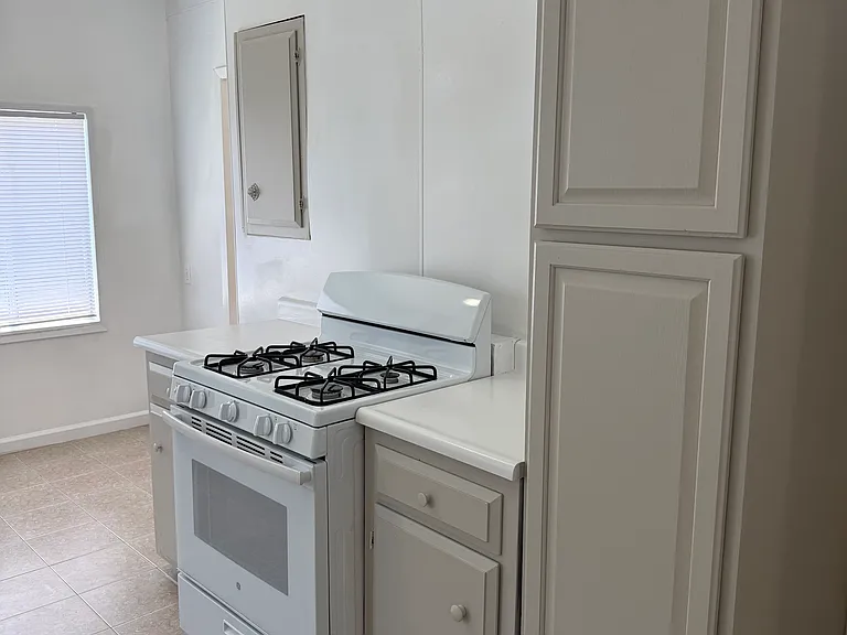 604 Key Ave #1 — Photo 4