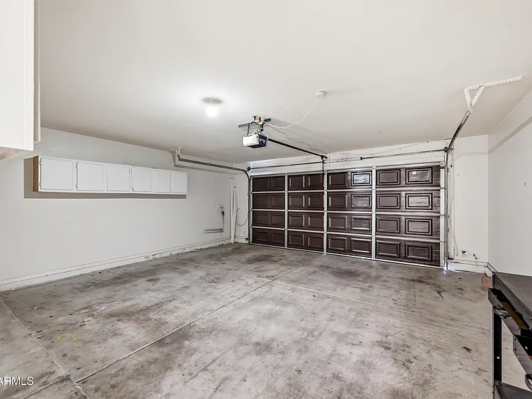 1244 E Angela Dr — Photo 6
