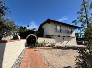 550 S El Cielo Rd APT 2, Palm Springs, CA 92264