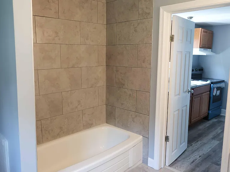 240 Cookstown New Egypt Rd — Photo 6