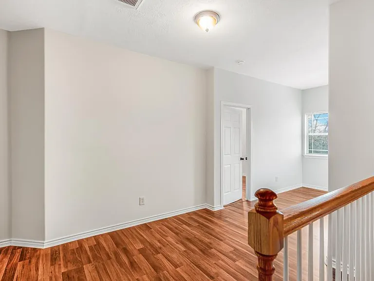 3935 John Sharp Pkwy — Photo 10