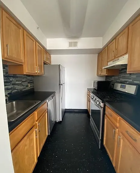 7430 Boulevard East #4A — Photo 9