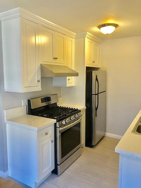 1st image of 920 N Stanley Ave APT 104