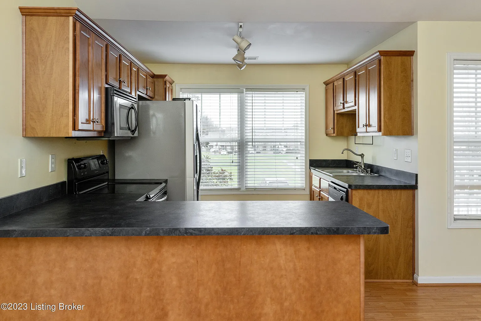 3802 Falcon Crest Dr Unit 230 photo 1