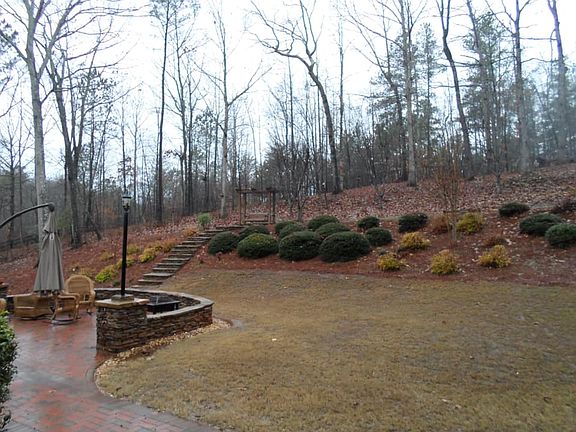 3rd image of 5184 Stately Oaks Dr