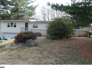 3998 Riviera Rd, Upper Chichester, PA 19061