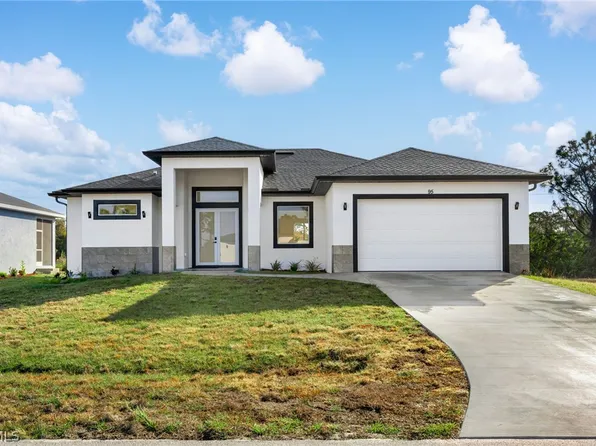 95 Brig Cir E, Placida, FL 33946