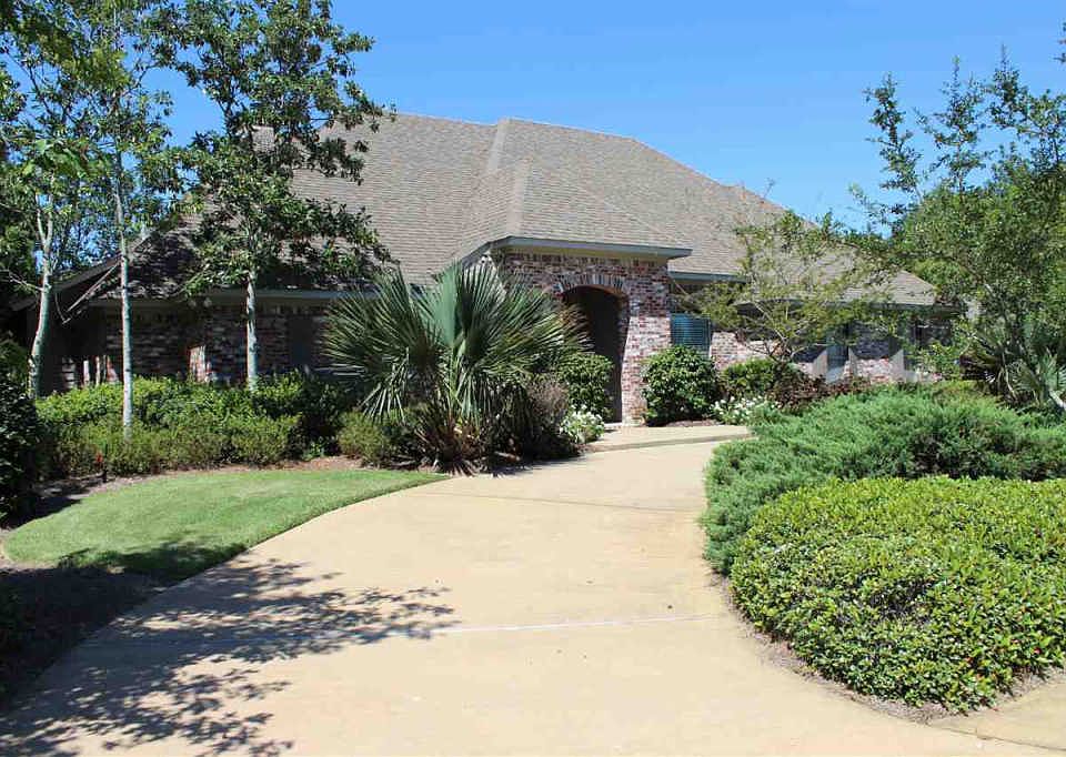 1st image of 1201 Woodberry Dr