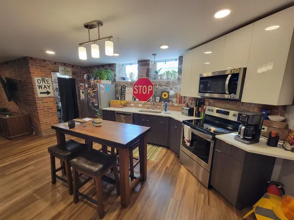 Redstone House, LLC