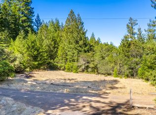 9375 Ravens Pike Road, Boonville, CA 95415