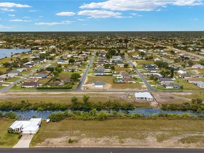 910 NE 23rd Ter, Cape Coral, FL, 33909