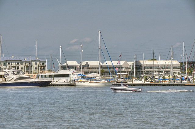 1st image of 400 Yacht Club Ln