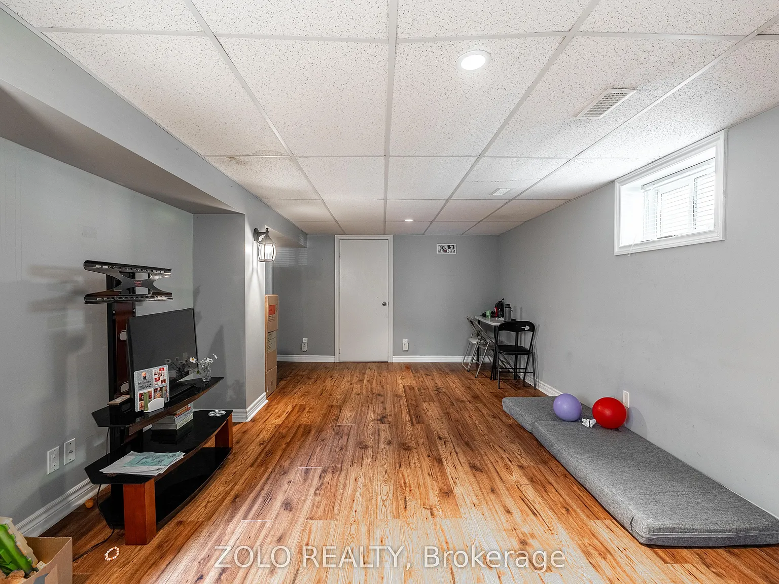 2 bed, $1,350 — Photo 4
