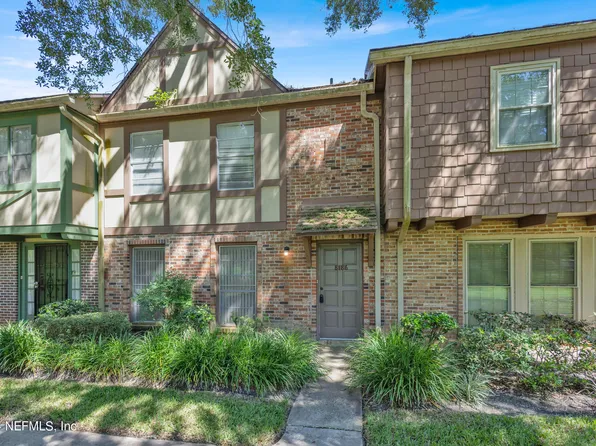 8186 TRAFALGAR Square, Jacksonville, FL 32217