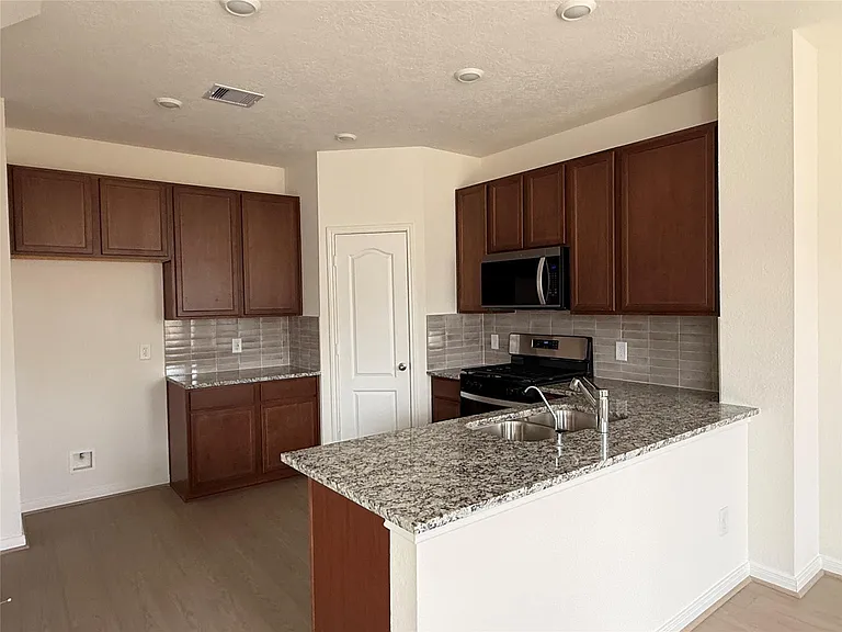 4897 Vida Vista Dr — Photo 9