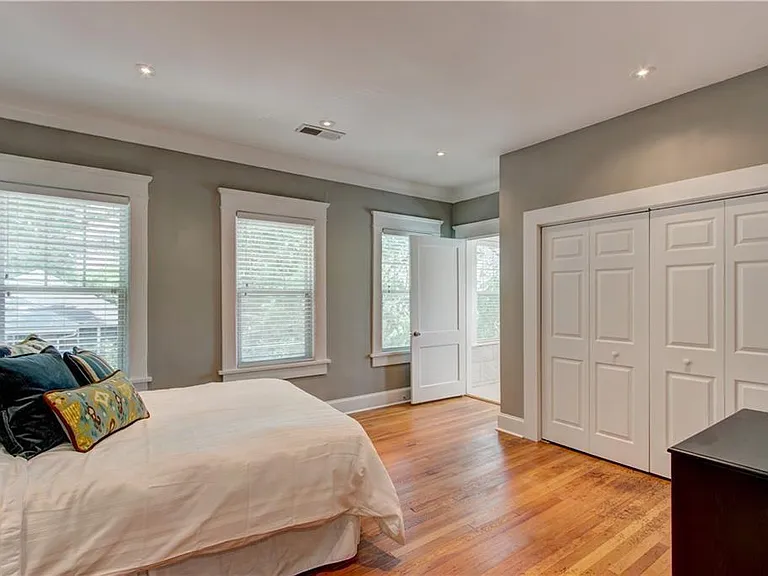 722 Ponce De Leon Ct NE — Photo 15