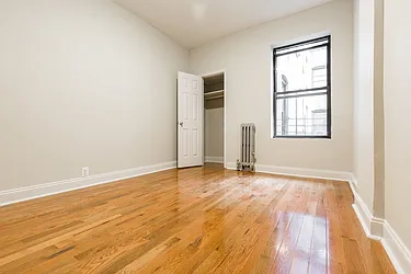 Rented by Dixon Advisory USA Inc.