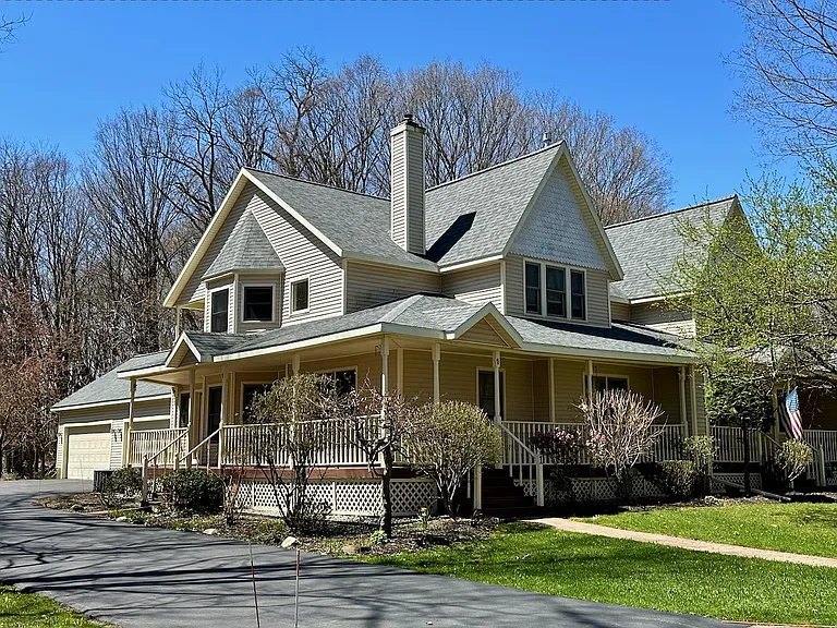 1 Inlander Rd — Photo 54