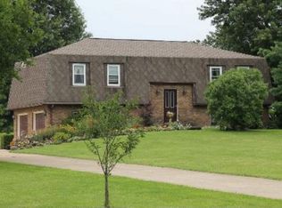 2675 Taylortown Rd, Shelby, OH 44875