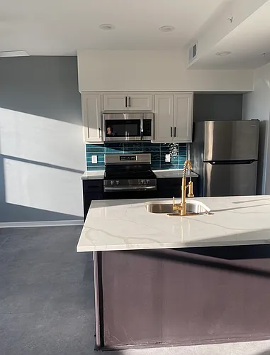 505 Washington St #7B Photo 1