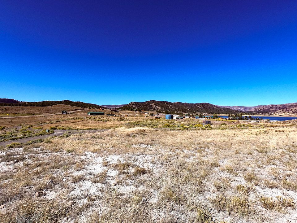 2nd image of 706 E Tackle Box Way