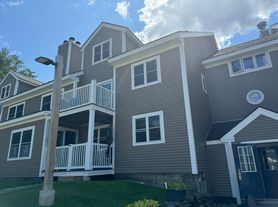 295 Hotel Rd, Brownsville, VT