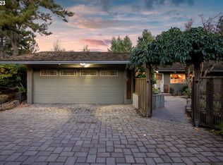 12 Independence Ave, Lake Oswego, OR