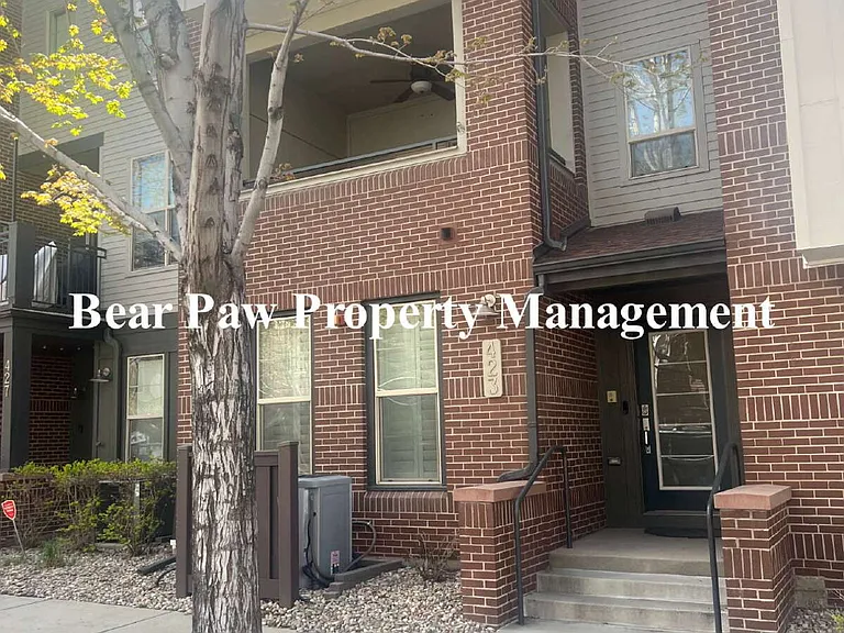 423 S Reed Ct — Photo 1