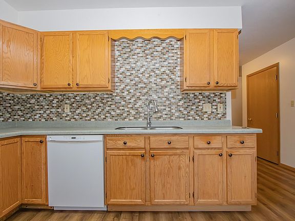 5th image of 1914 23rd St #14
