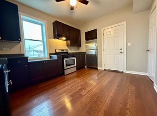 3402 S Lituanica Ave #2R, Chicago, IL 60608