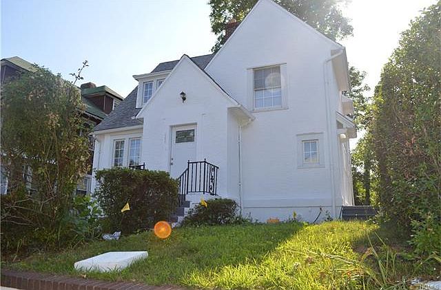 1st image of 444 S Columbus Ave