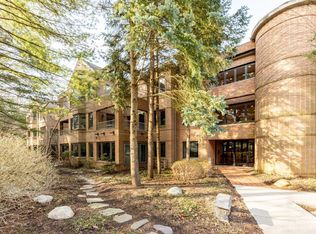3000 Glazier Way, Ann Arbor, MI