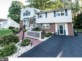 122 Mallard Rd, Holland, PA 18966