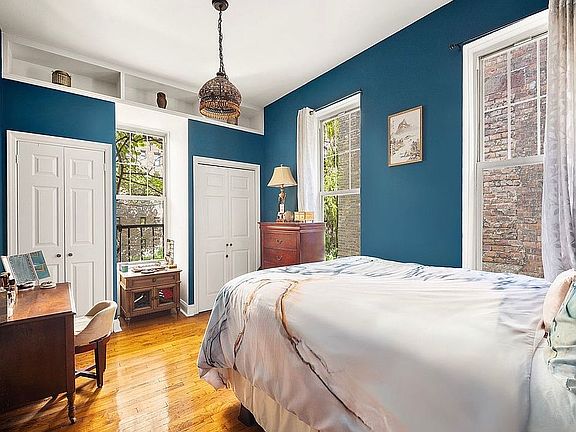 4th image of 175 E 93rd St #3B
