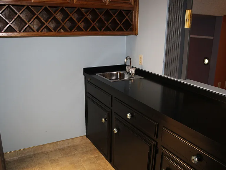 4301 Flintridge Dr — Photo 9