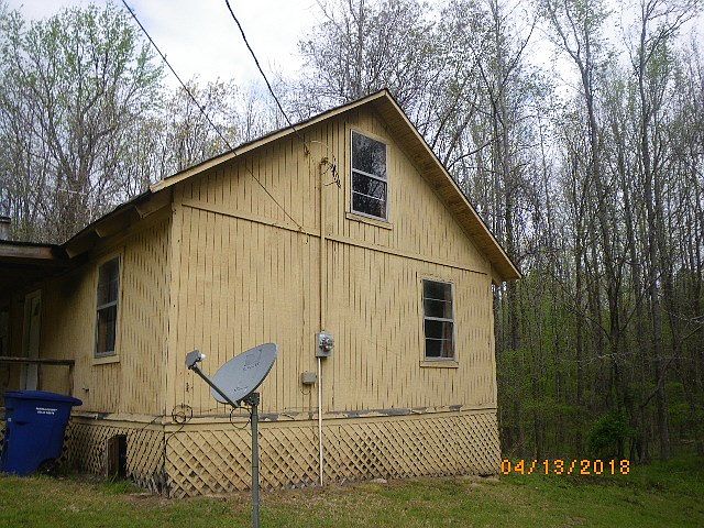 2nd image of 408 Spring Creek Dr