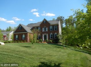 5413 Tomlinson Dr, Woodbridge, VA 22192