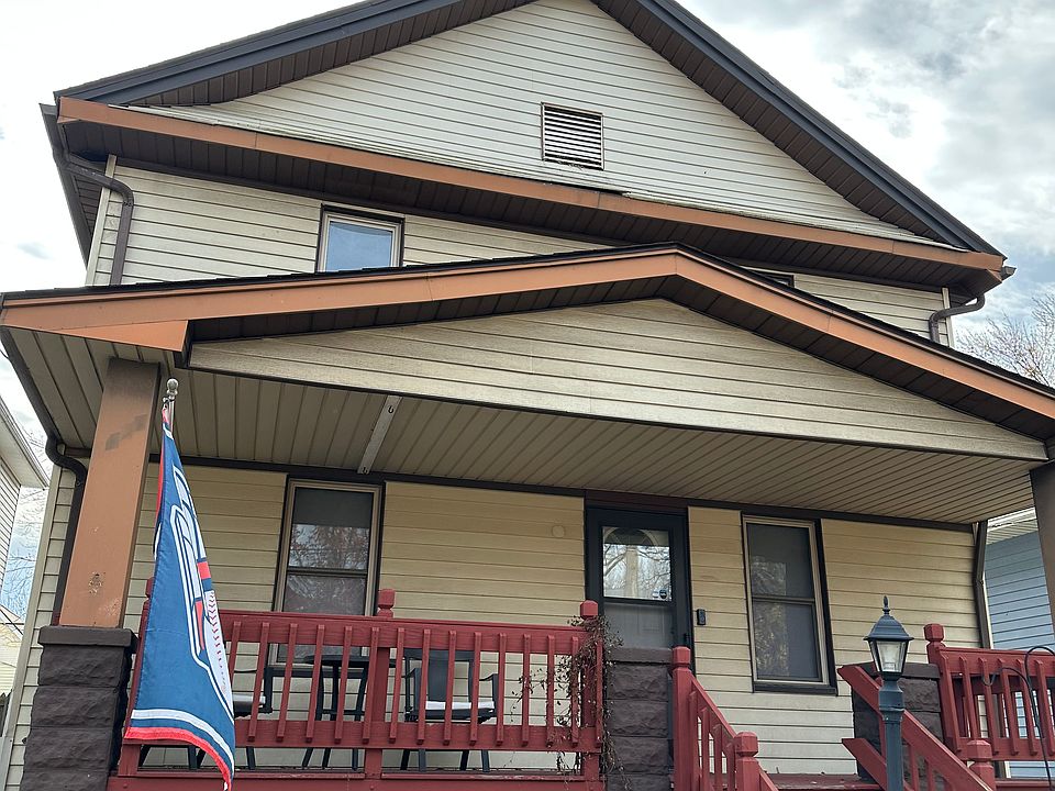 1st image of 2409 Montclair Ave #2