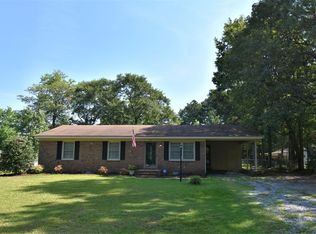 301 Lagrange Rd, La Grange, NC 28551